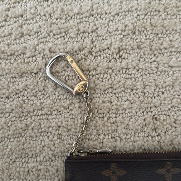 Authentic LV keypouch - Picture 2 of 4